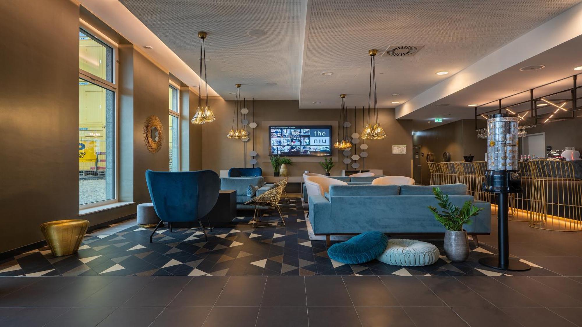 Holiday Inn - The Niu, Ridge Halle Central Station By Ihg Exterior foto